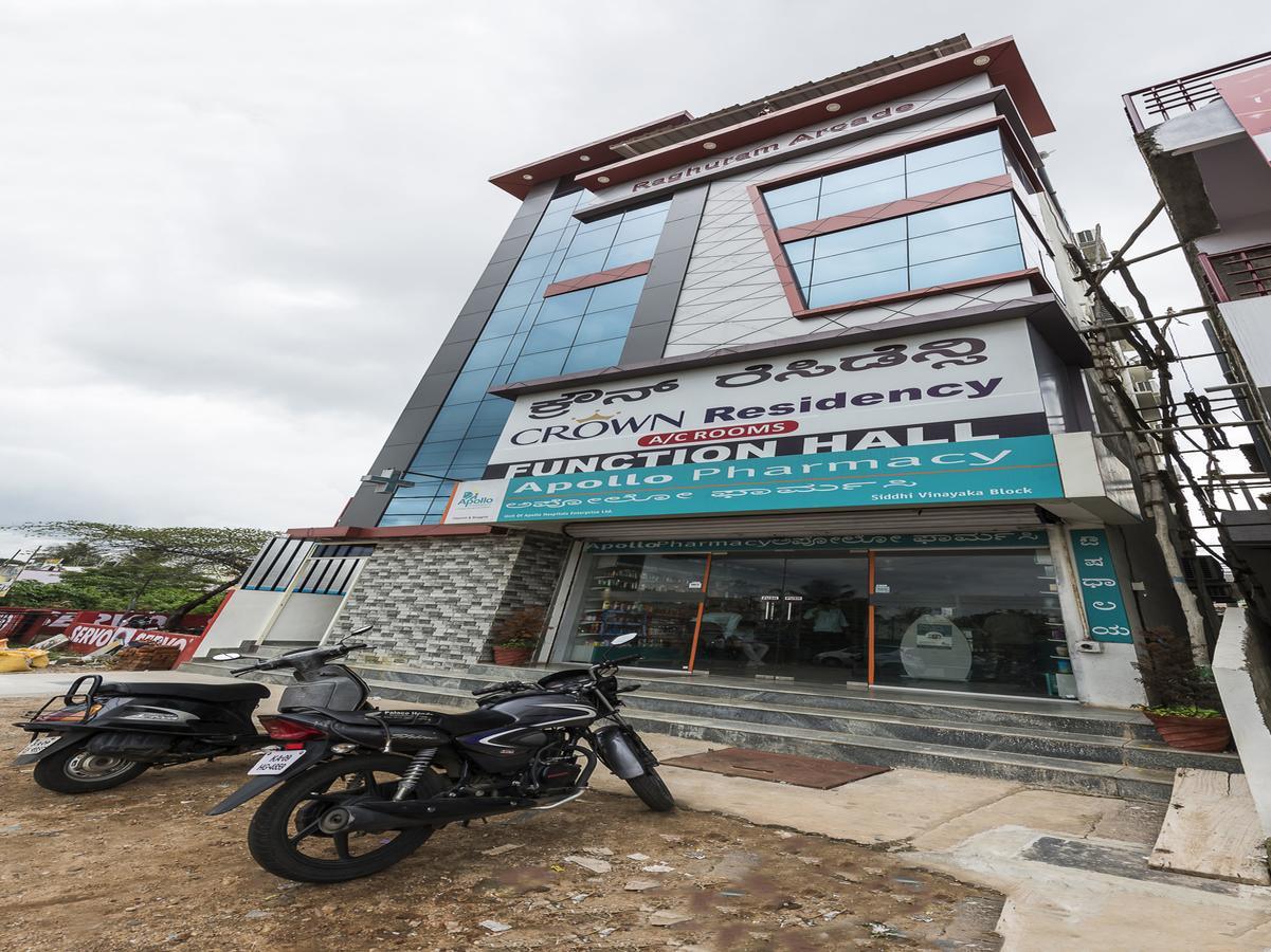 Oyo 9544 Hotel Crown Residency Mysore Exterior foto